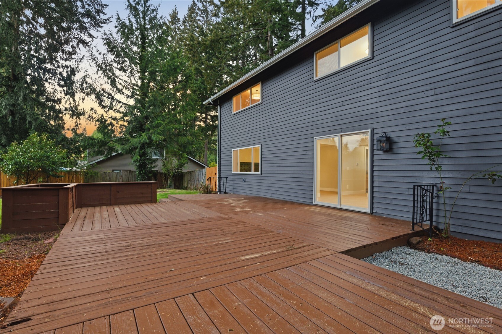 10826 149th St E , Puyallup, WA 98374