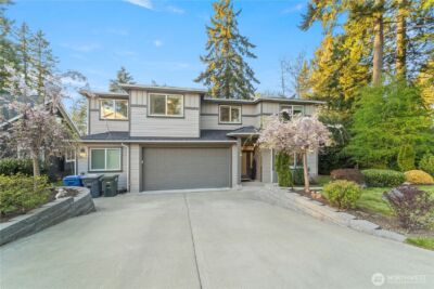 1225 Adams Street , Steilacoom, WA 98388