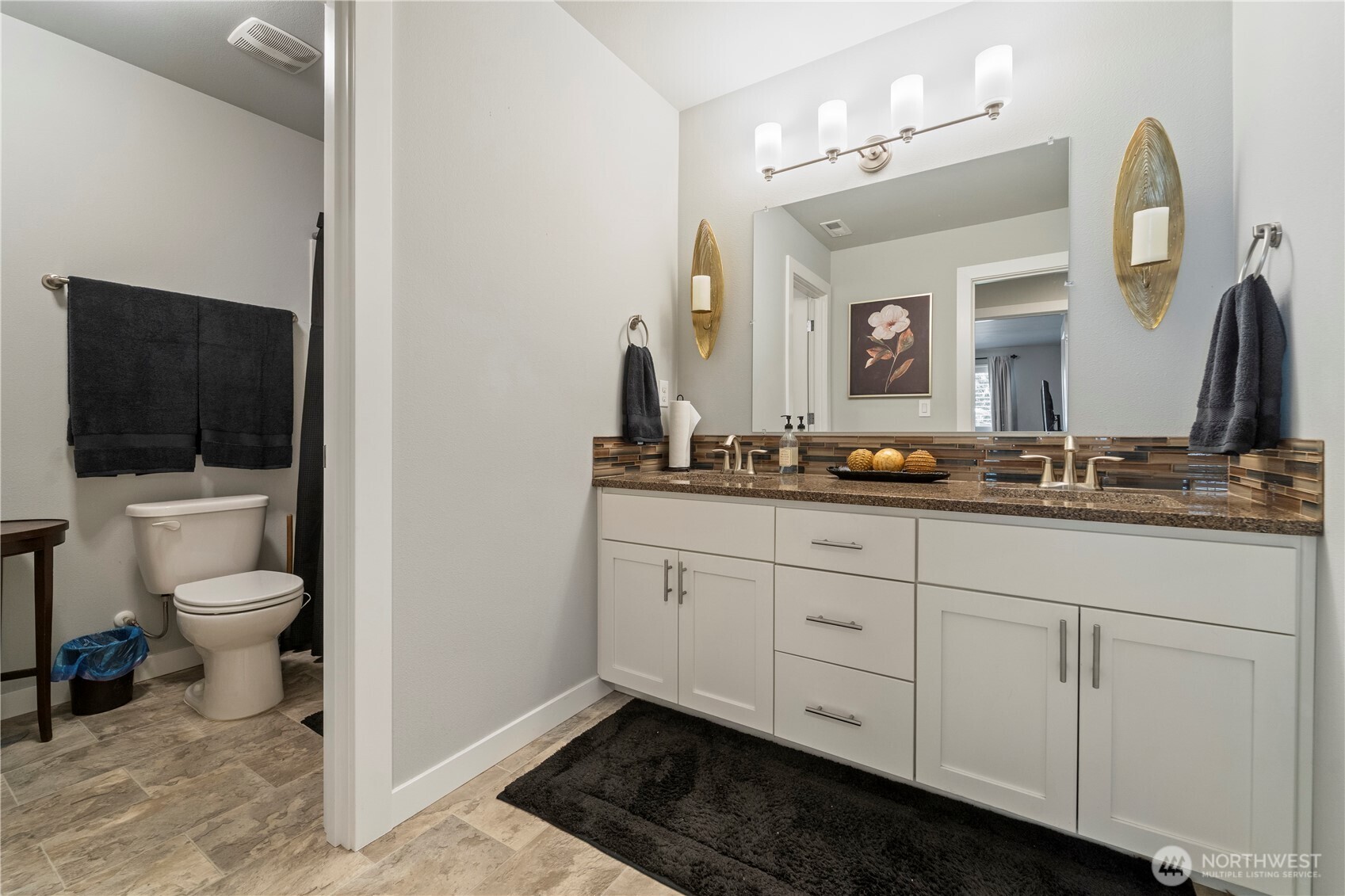 1225 Adams Street , Steilacoom, WA 98388