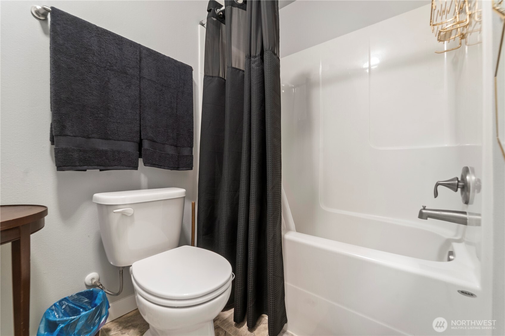 1225 Adams Street , Steilacoom, WA 98388