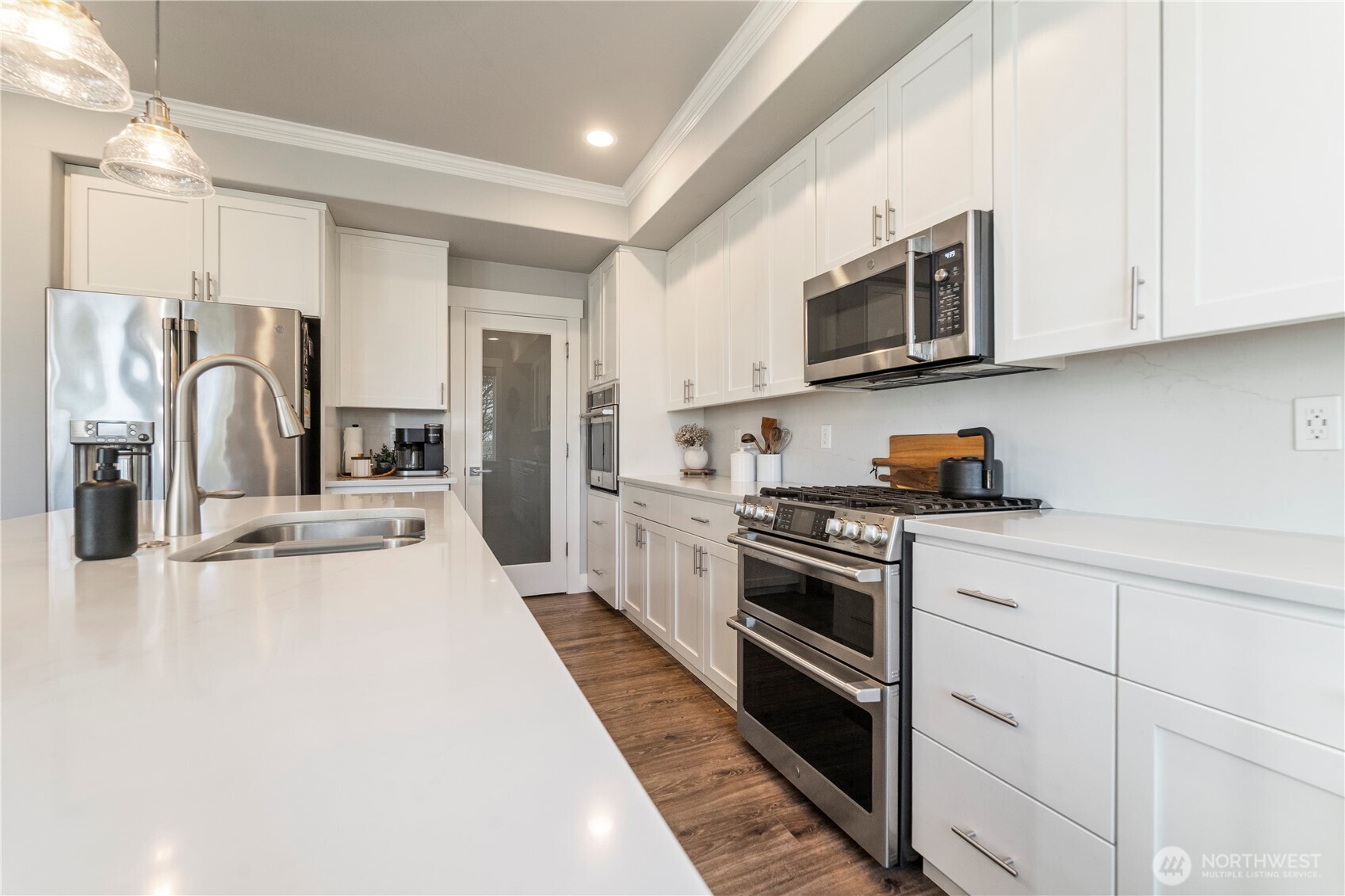 1225 Adams Street , Steilacoom, WA 98388