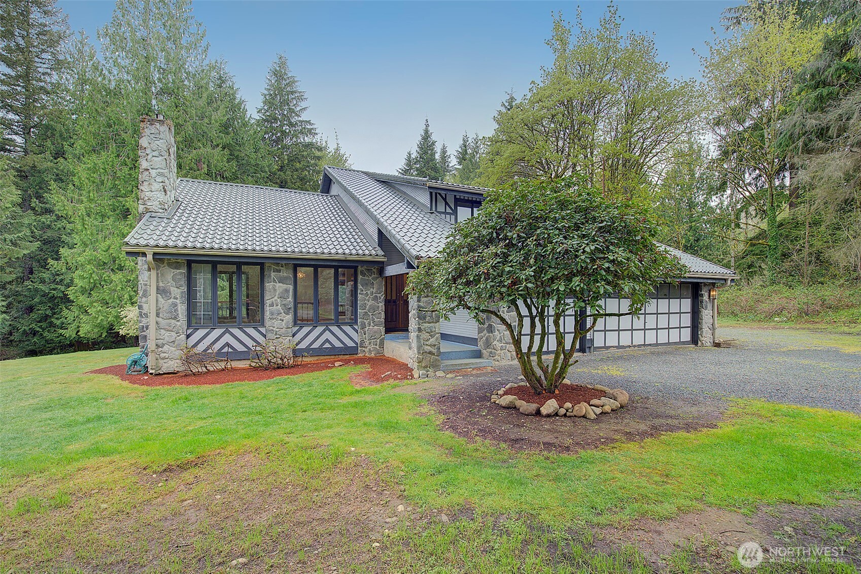 8924 W Meadow Lake Drive , Snohomish, WA 98290