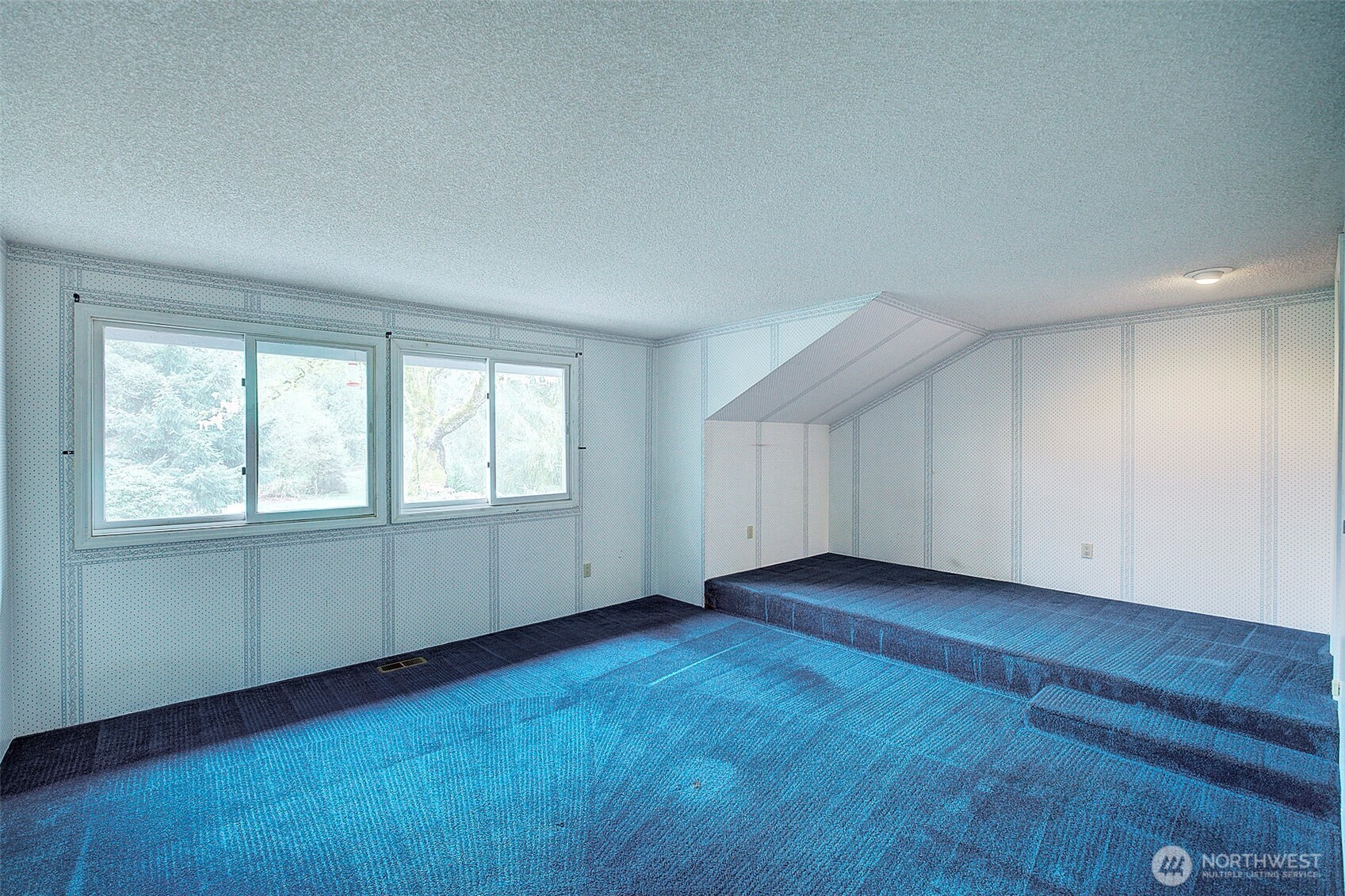 8924 W Meadow Lake Drive , Snohomish, WA 98290