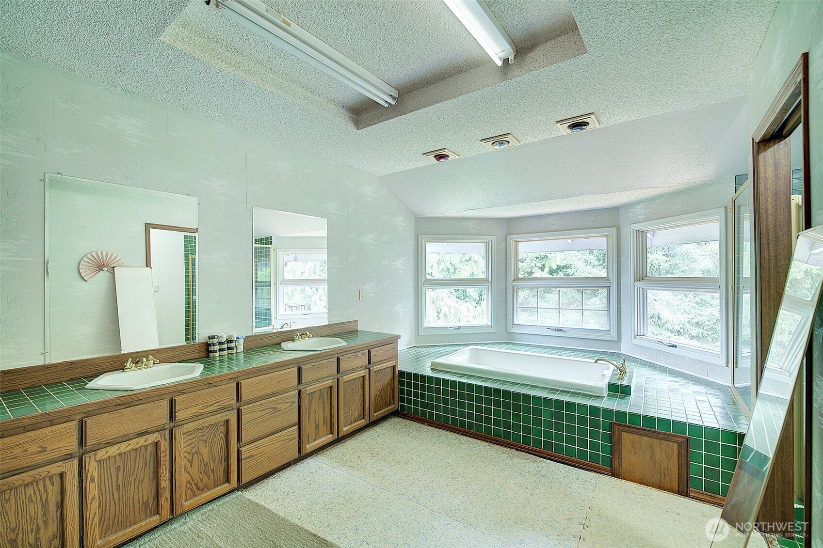 8924 W Meadow Lake Drive , Snohomish, WA 98290