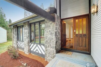 8924 W Meadow Lake Drive , Snohomish, WA 98290 - Photo 4