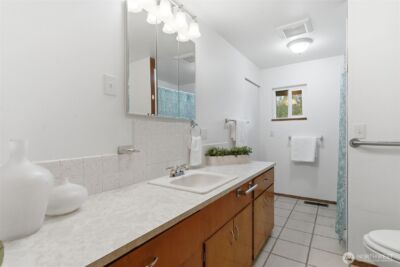 22628 Holgar Court NE, Poulsbo, WA 98370 - Photo 18
