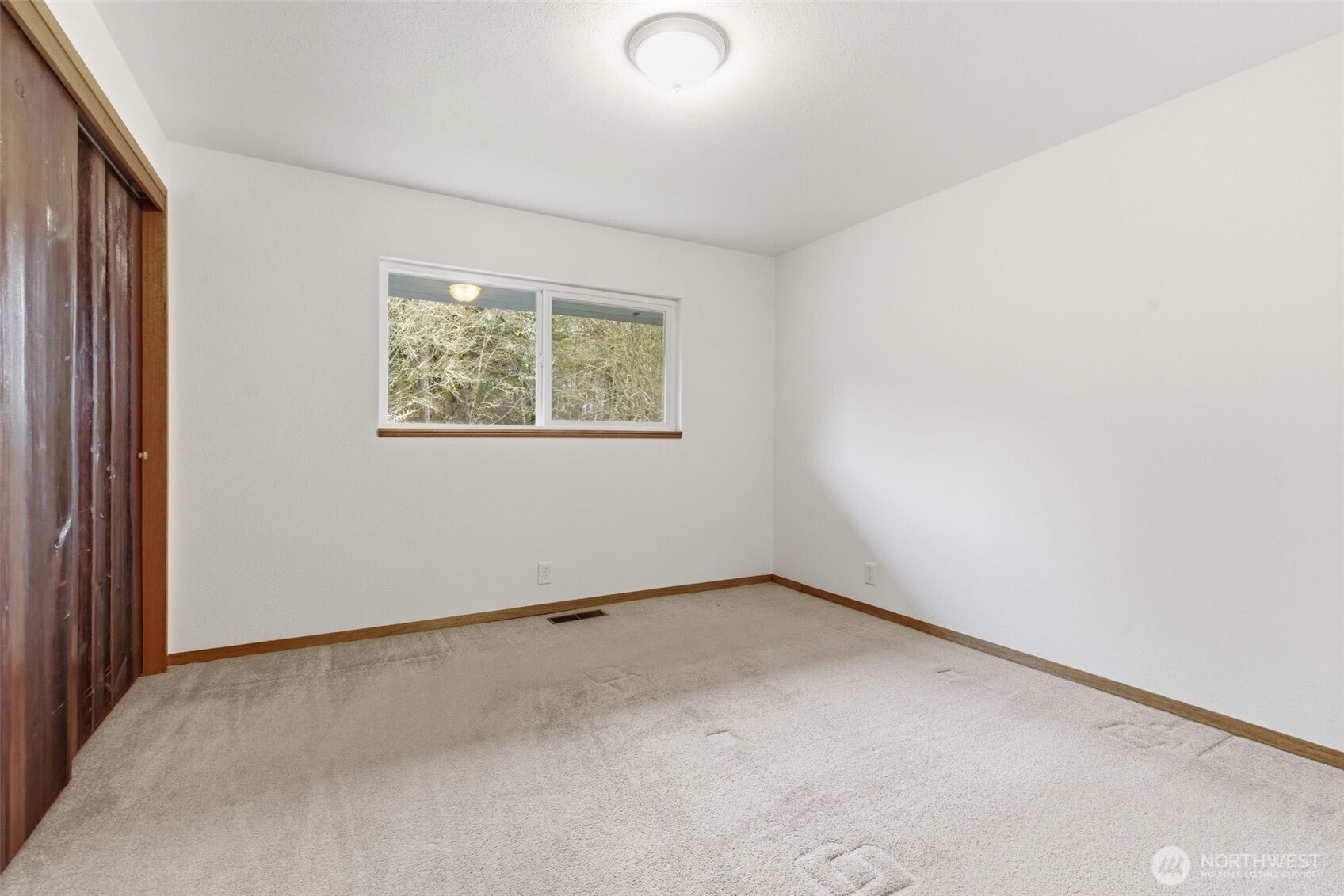 22628 Holgar Court NE, Poulsbo, WA 98370