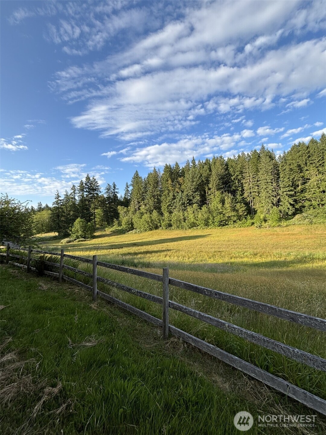 22628 Holgar Court NE, Poulsbo, WA 98370