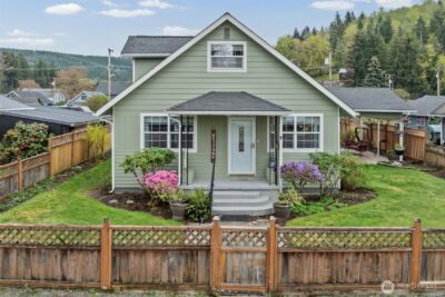 320 Coal Avenue , Carbonado, WA 98323 - Photo 1