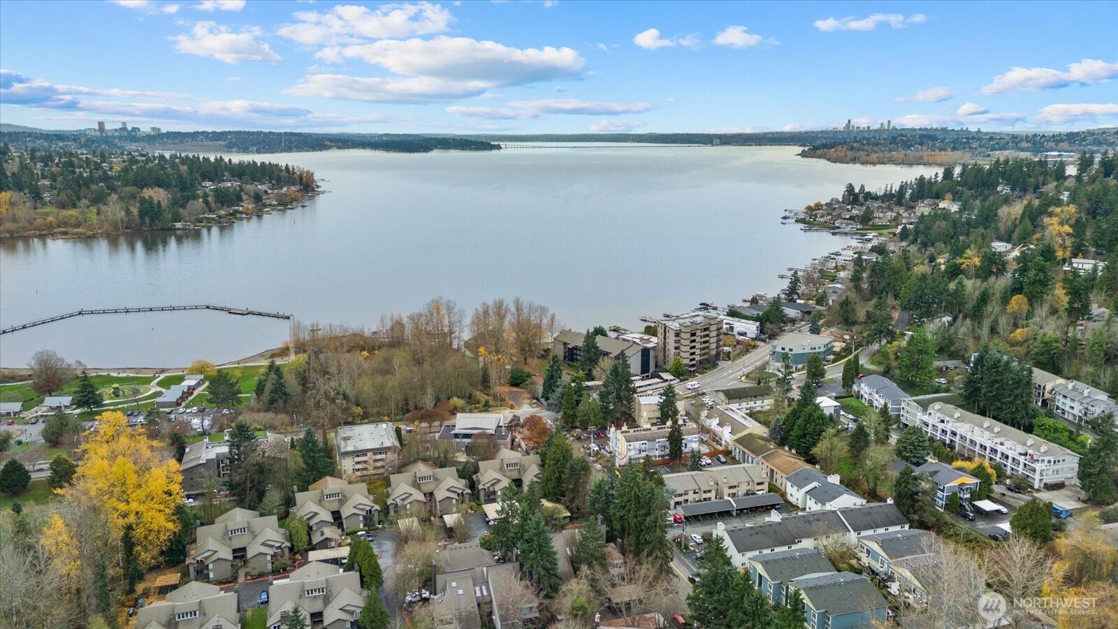 11815 93rd Lane NE #203, Kirkland, WA 98034