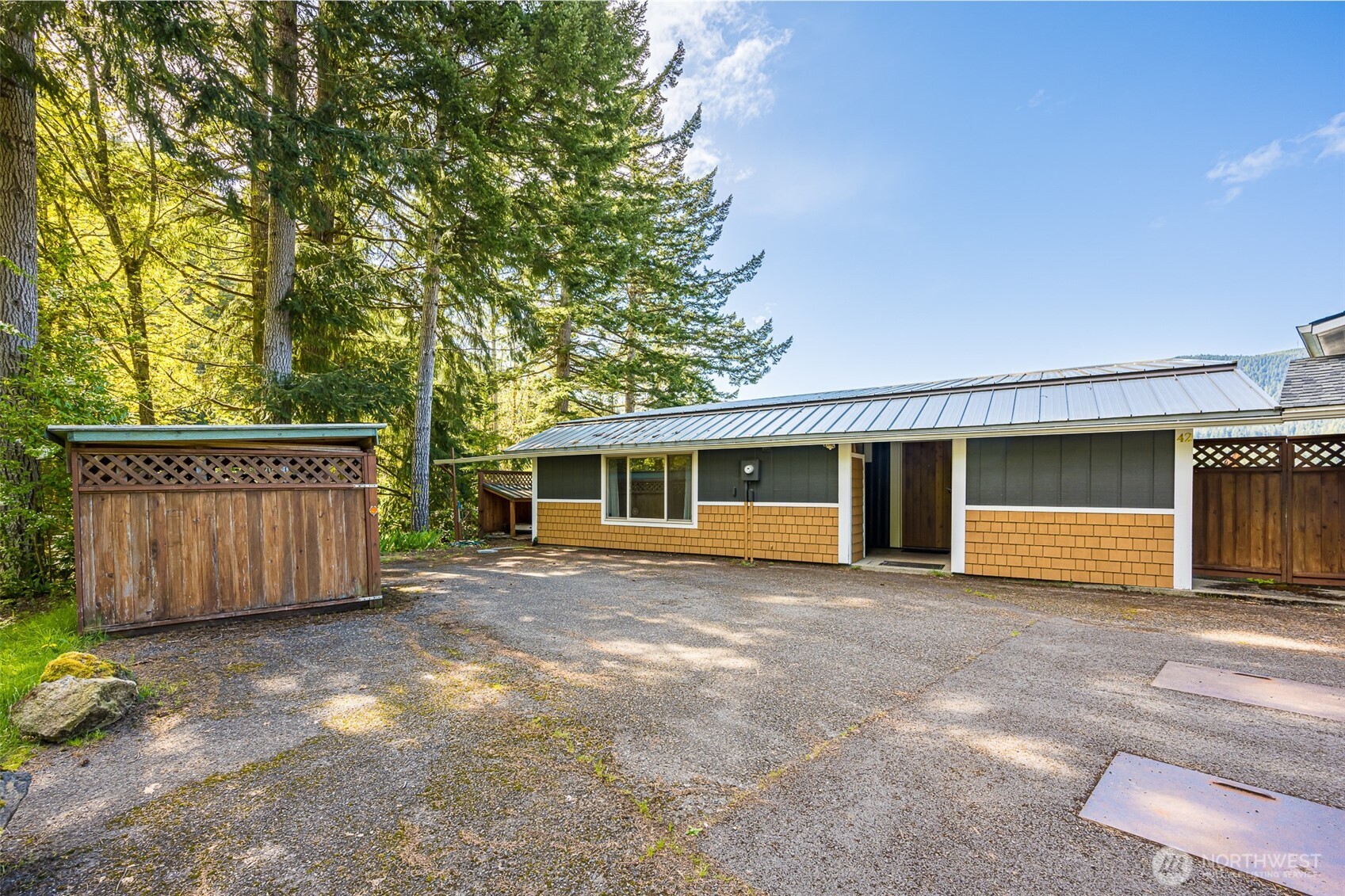 42 Storman Place , Port Angeles, WA 98363