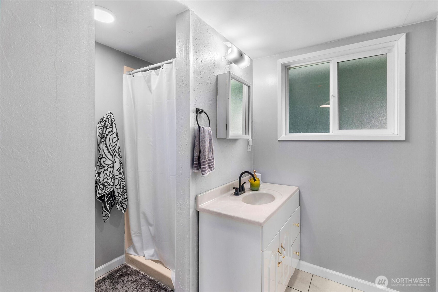 1735 SW Gails Avenue , Chehalis, WA 98532
