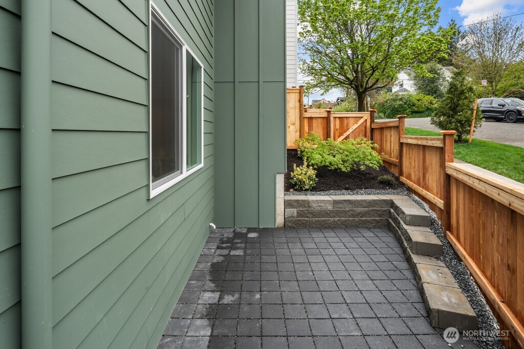 2509 N 42nd Street , Seattle, WA 98103