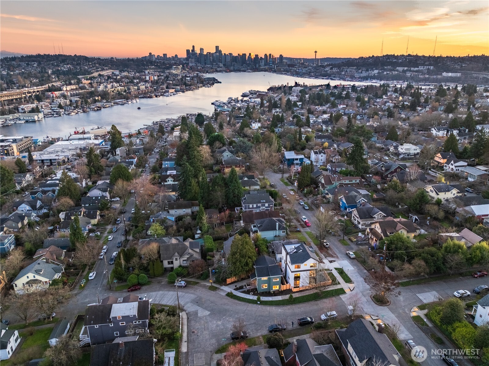 2509 N 42nd Street , Seattle, WA 98103