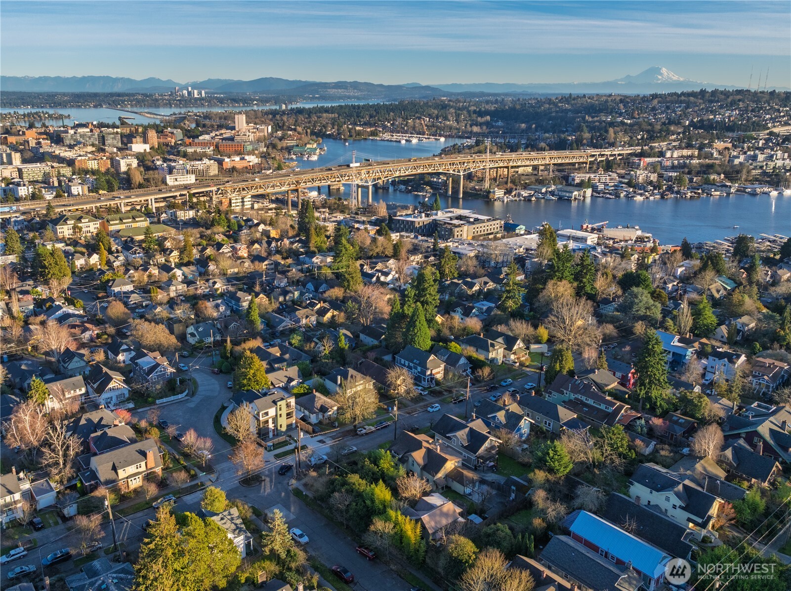 2509 N 42nd Street , Seattle, WA 98103