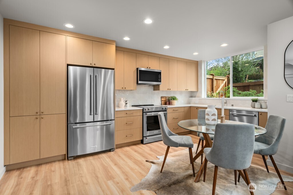 2509 N 42nd Street , Seattle, WA 98103