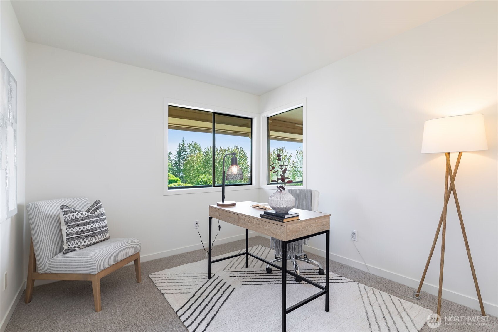 832 Lake Street S, Kirkland, WA 98033