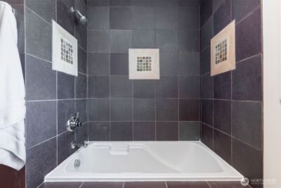 832 Lake Street S, Kirkland, WA 98033 - Photo 30