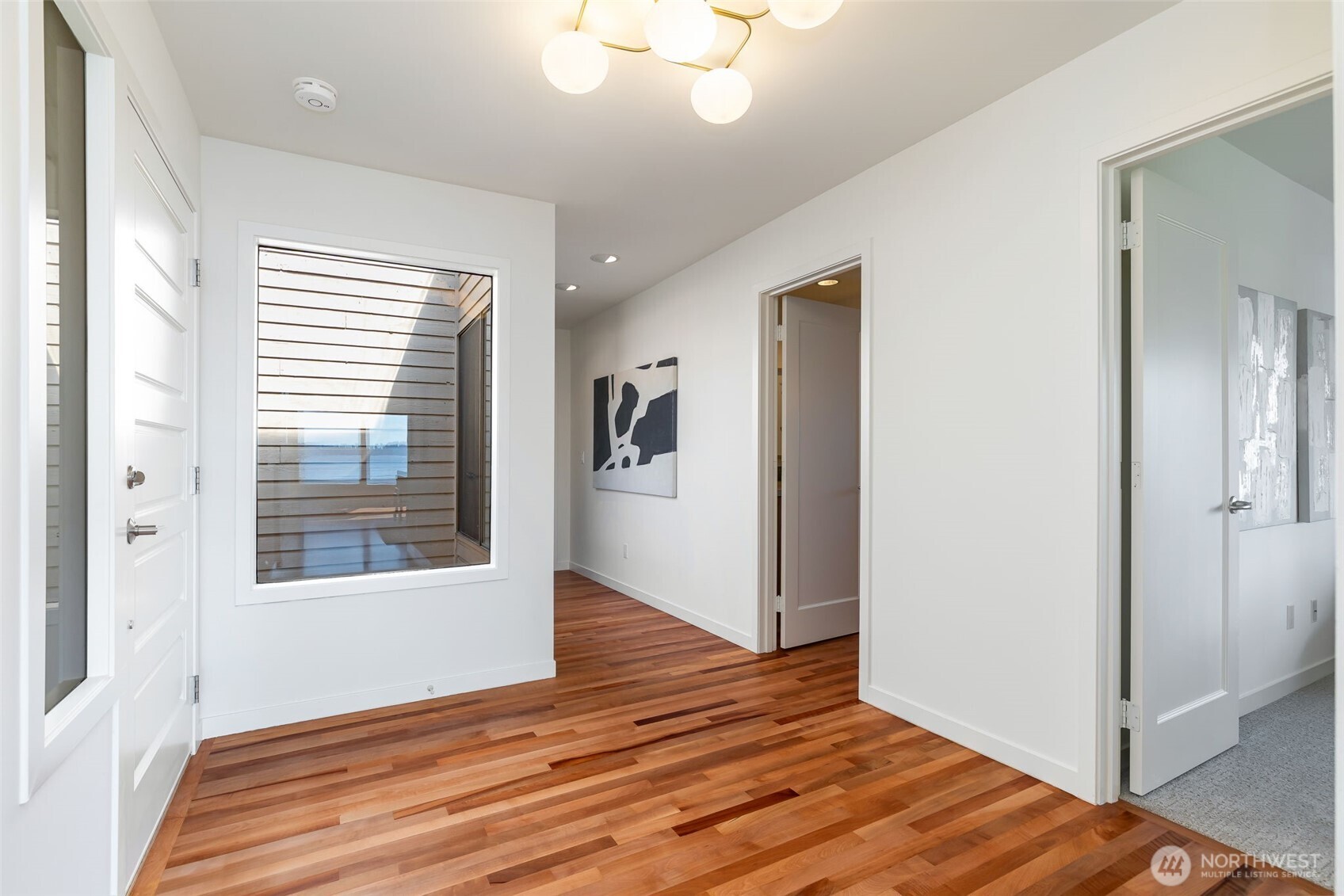 832 Lake Street S, Kirkland, WA 98033