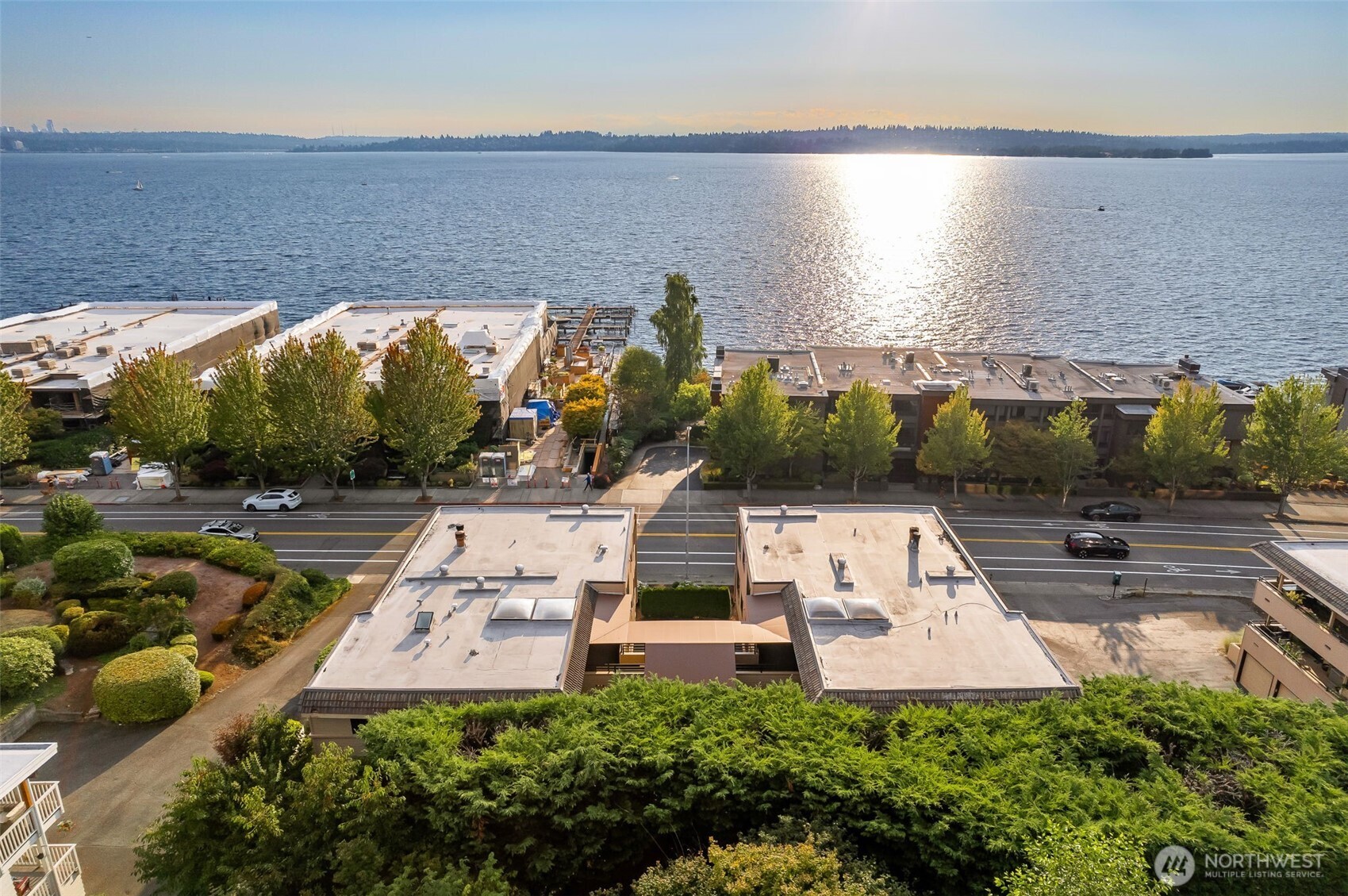 832 Lake Street S, Kirkland, WA 98033