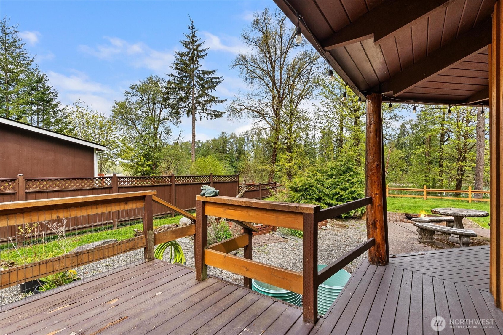 8944 W Pressentin Drive , Concrete, WA 98237