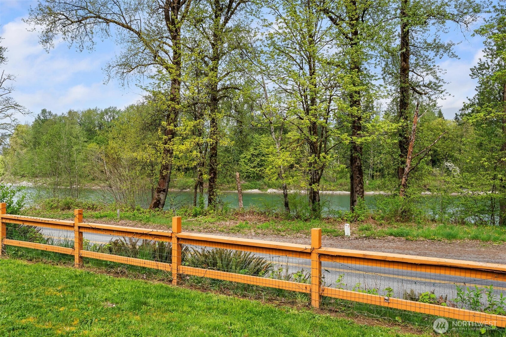 8944 W Pressentin Drive , Concrete, WA 98237