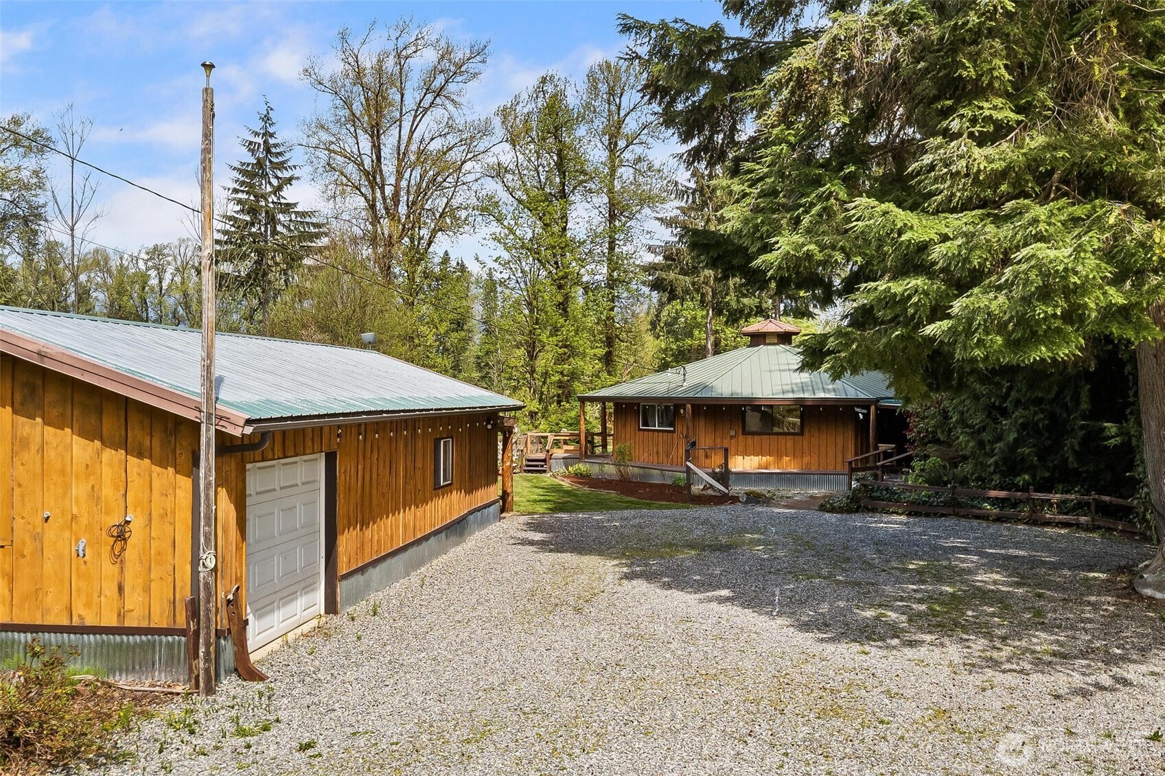 8944 W Pressentin Drive , Concrete, WA 98237