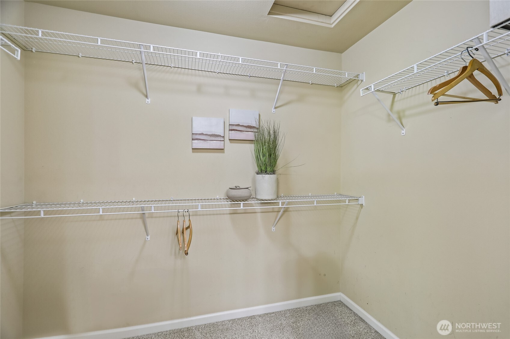 11902 59th Avenue E, Puyallup, WA 98373