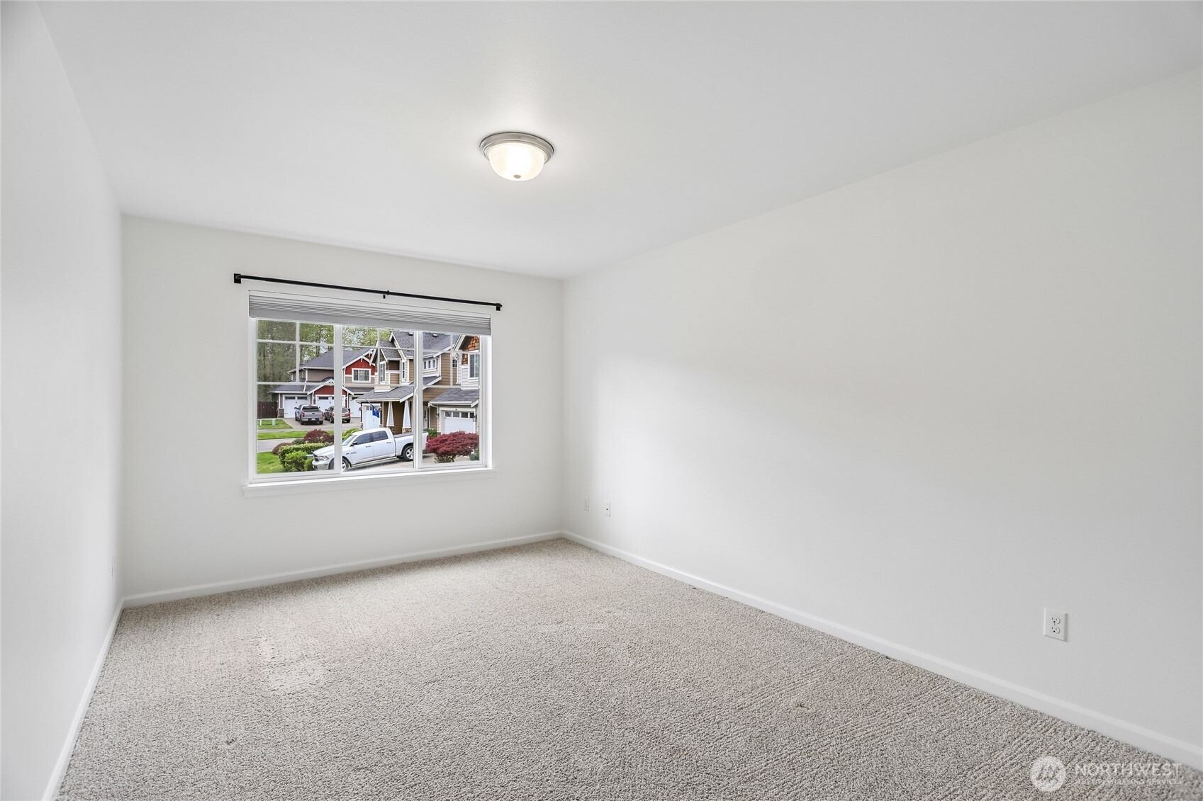 11902 59th Avenue E, Puyallup, WA 98373