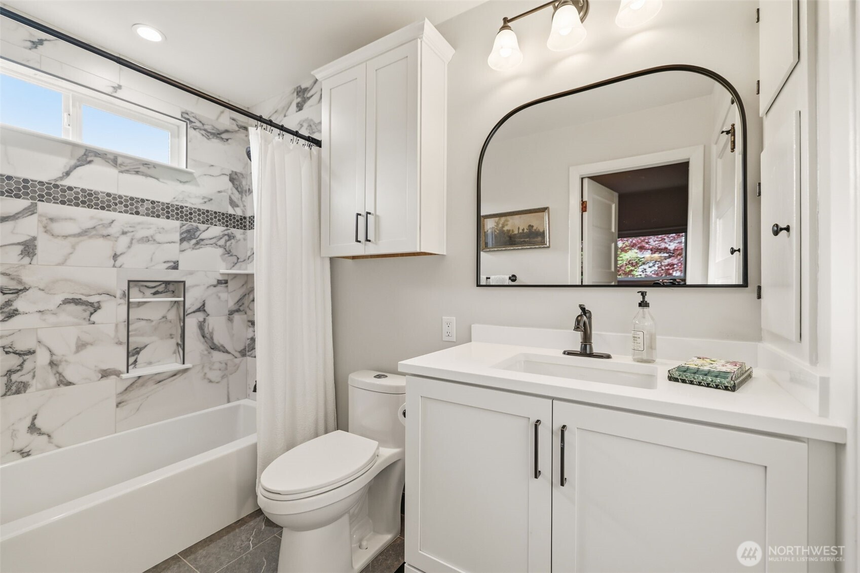 3423 N 36th Street , Tacoma, WA 98407