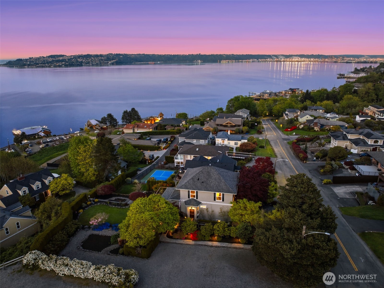 3423 N 36th Street , Tacoma, WA 98407