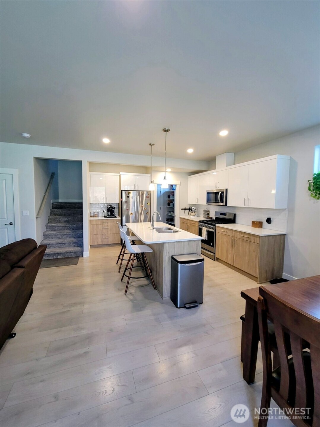 408 Hammond Street , Blaine, WA 98230
