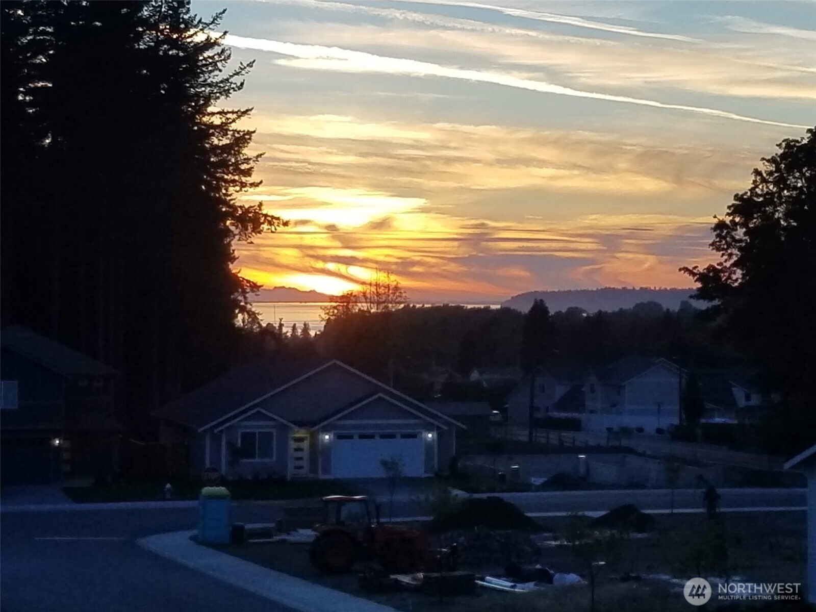 408 Hammond Street , Blaine, WA 98230