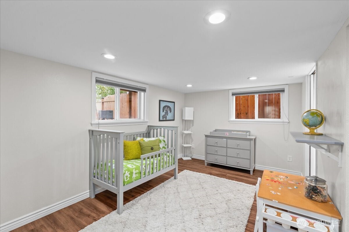 8250 Corliss Avenue N, Seattle, WA 98103