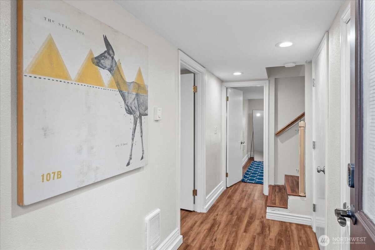 8250 Corliss Avenue N, Seattle, WA 98103
