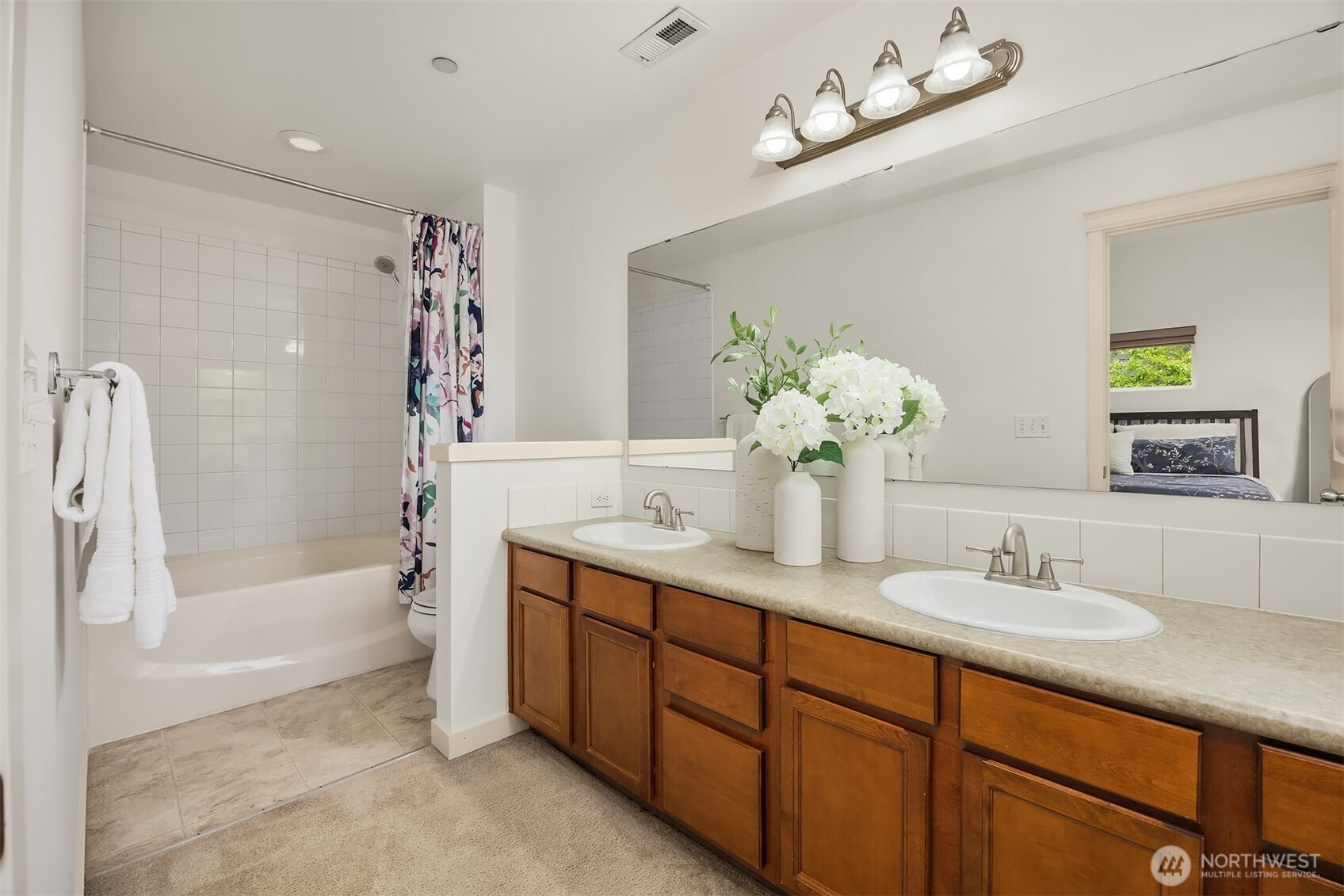 2339 NE Natalie Way , Issaquah, WA 98029