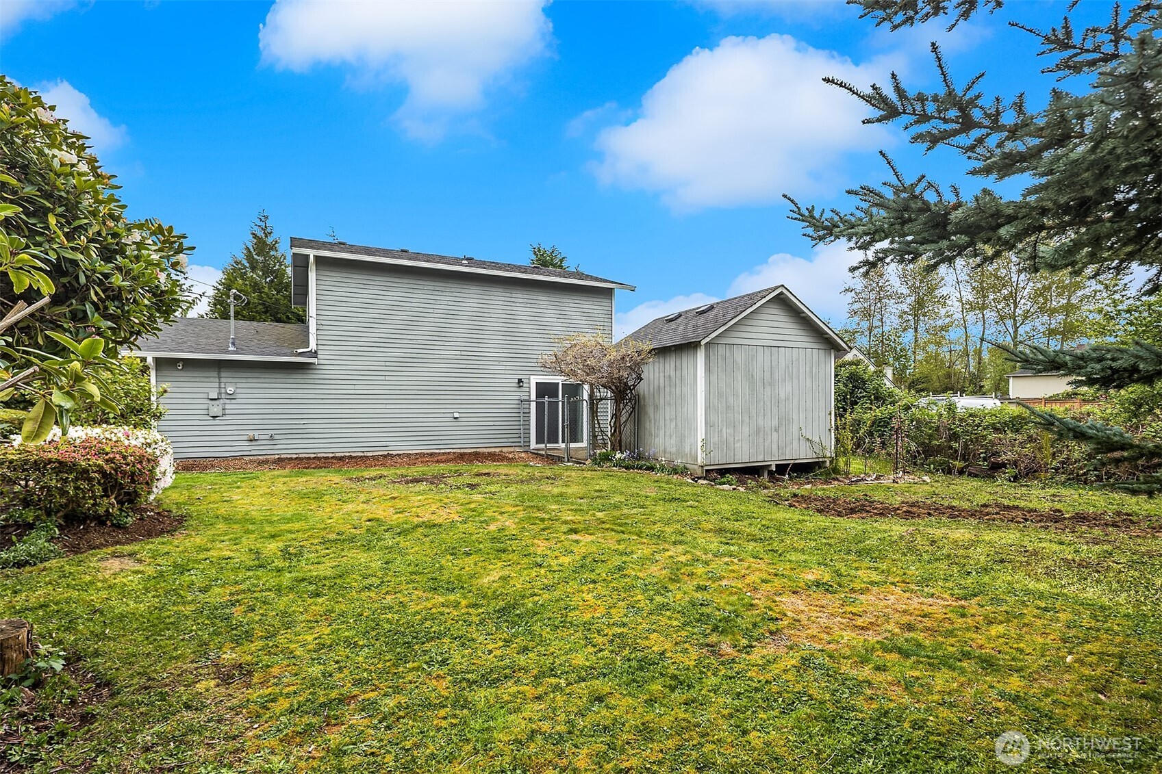 16232 2nd Place W, Lynnwood, WA 98087