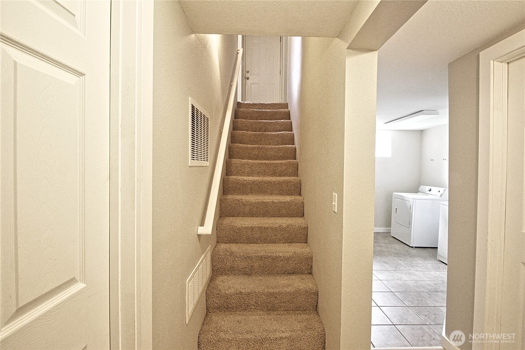 5722 119th Avenue E, Puyallup, WA 98372