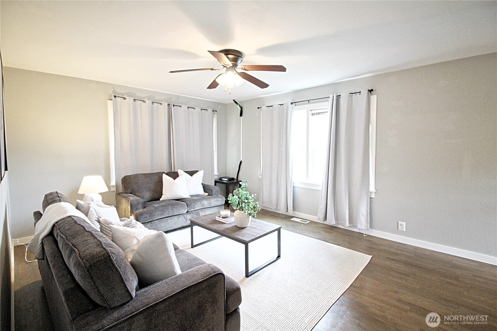 5722 119th Avenue E, Puyallup, WA 98372