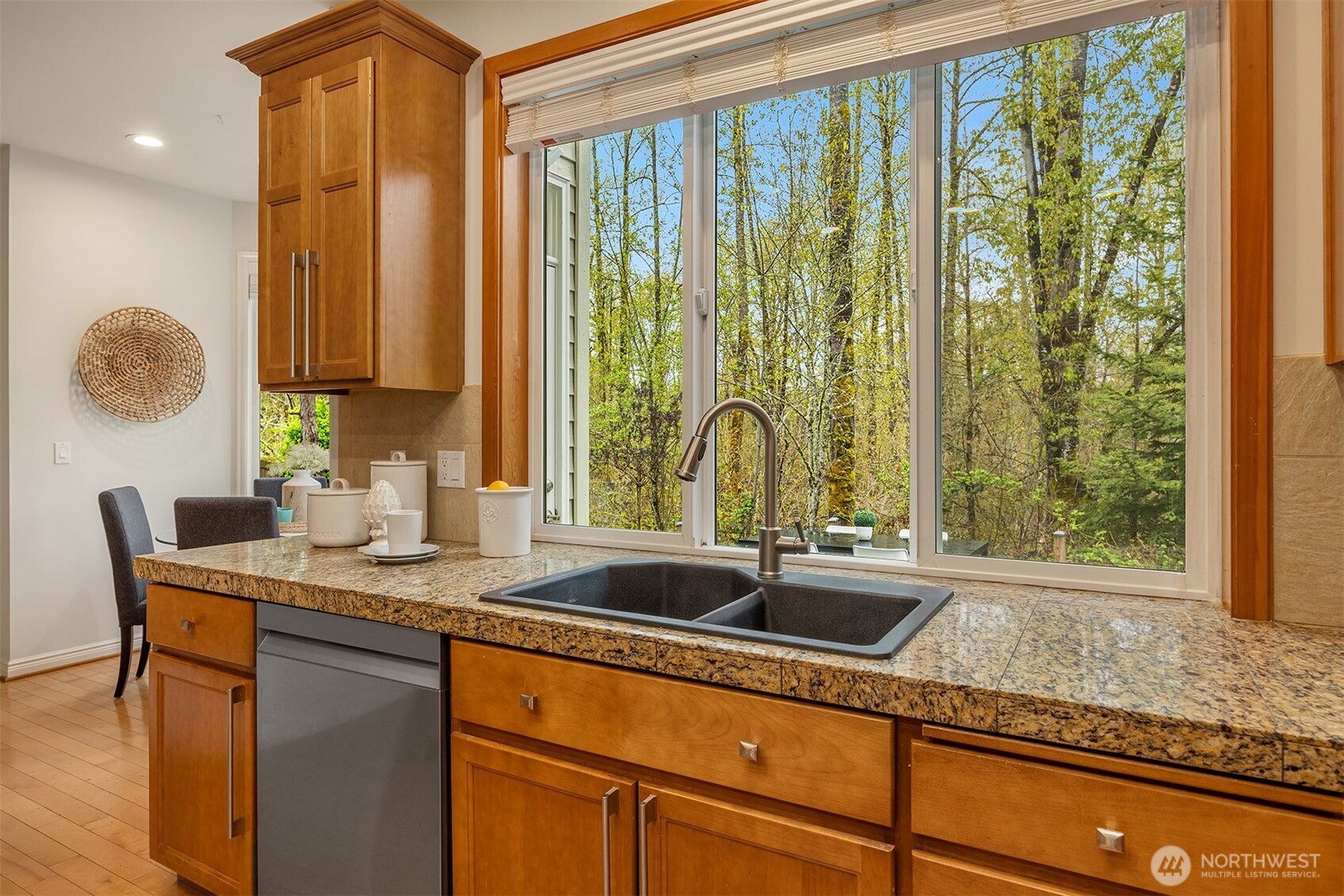 1103 272nd Place SE, Sammamish, WA 98075