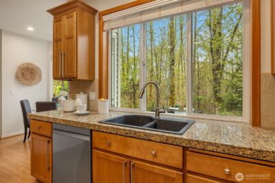 1103 272nd Place SE, Sammamish, WA 98075 - Photo 12