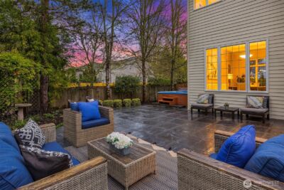 1103 272nd Place SE, Sammamish, WA 98075 - Photo 3