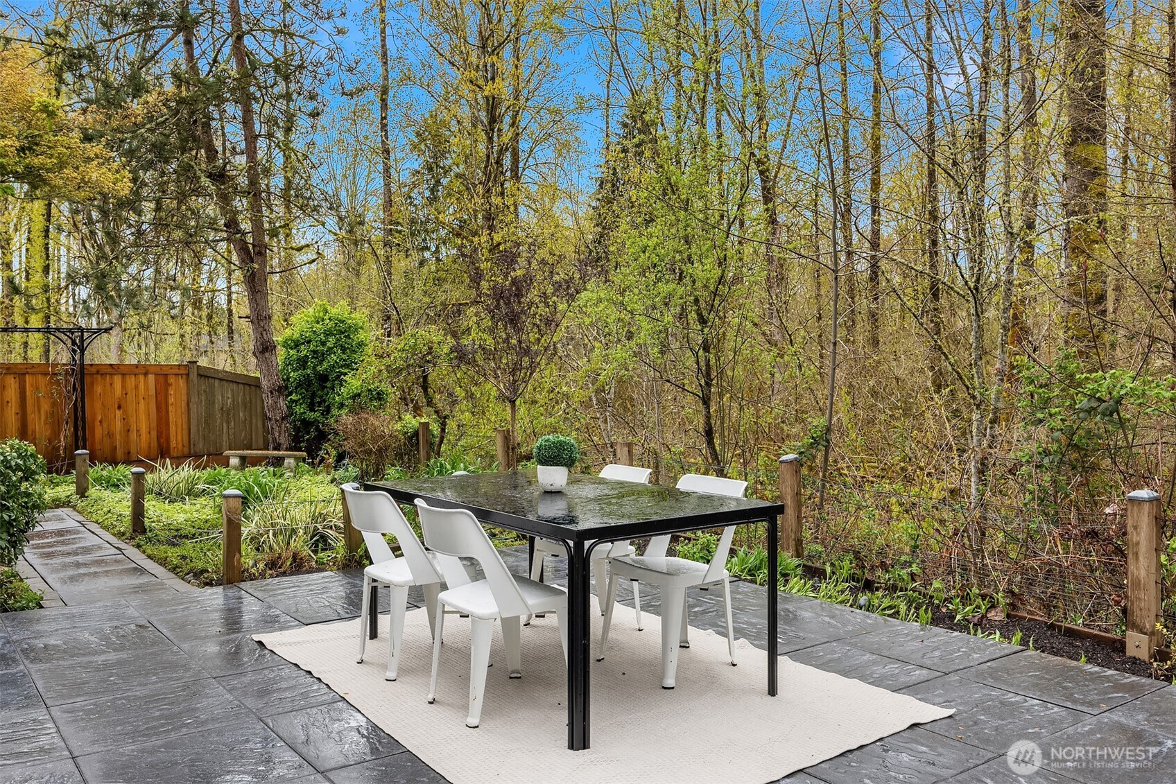 1103 272nd Place SE, Sammamish, WA 98075