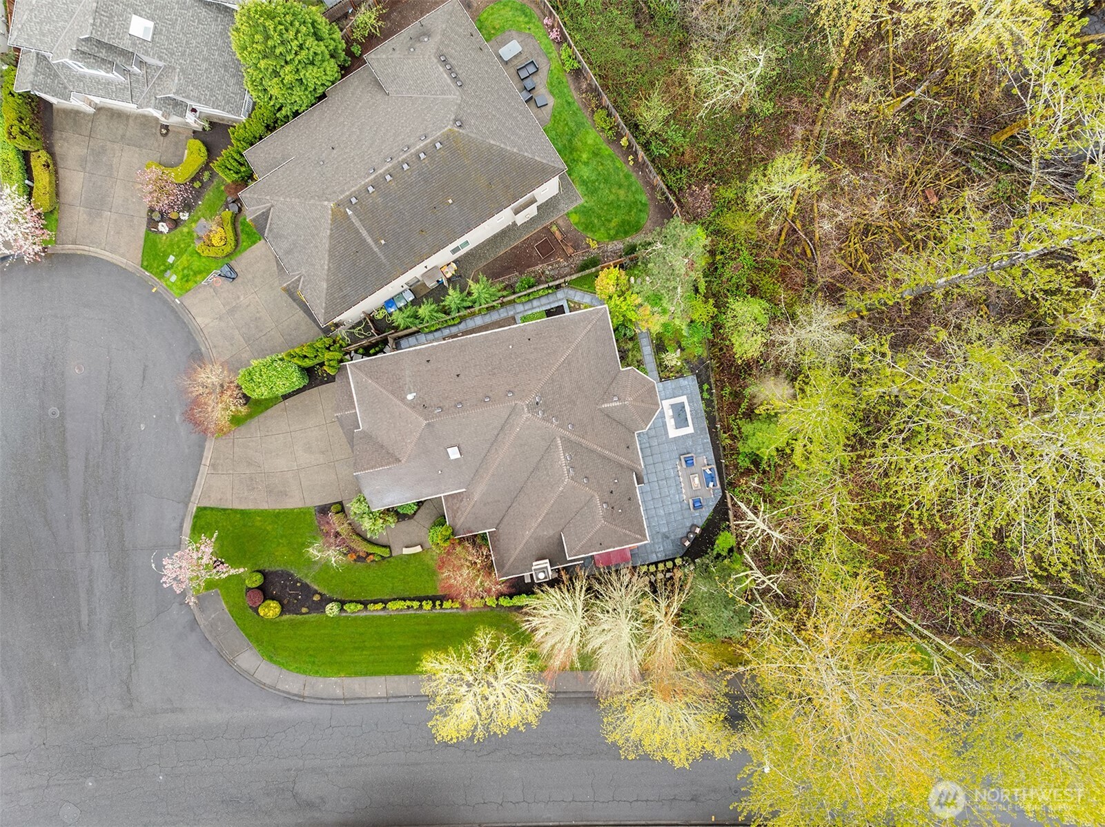 1103 272nd Place SE, Sammamish, WA 98075