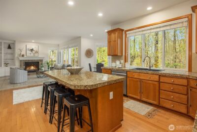 1103 272nd Place SE, Sammamish, WA 98075 - Photo 9