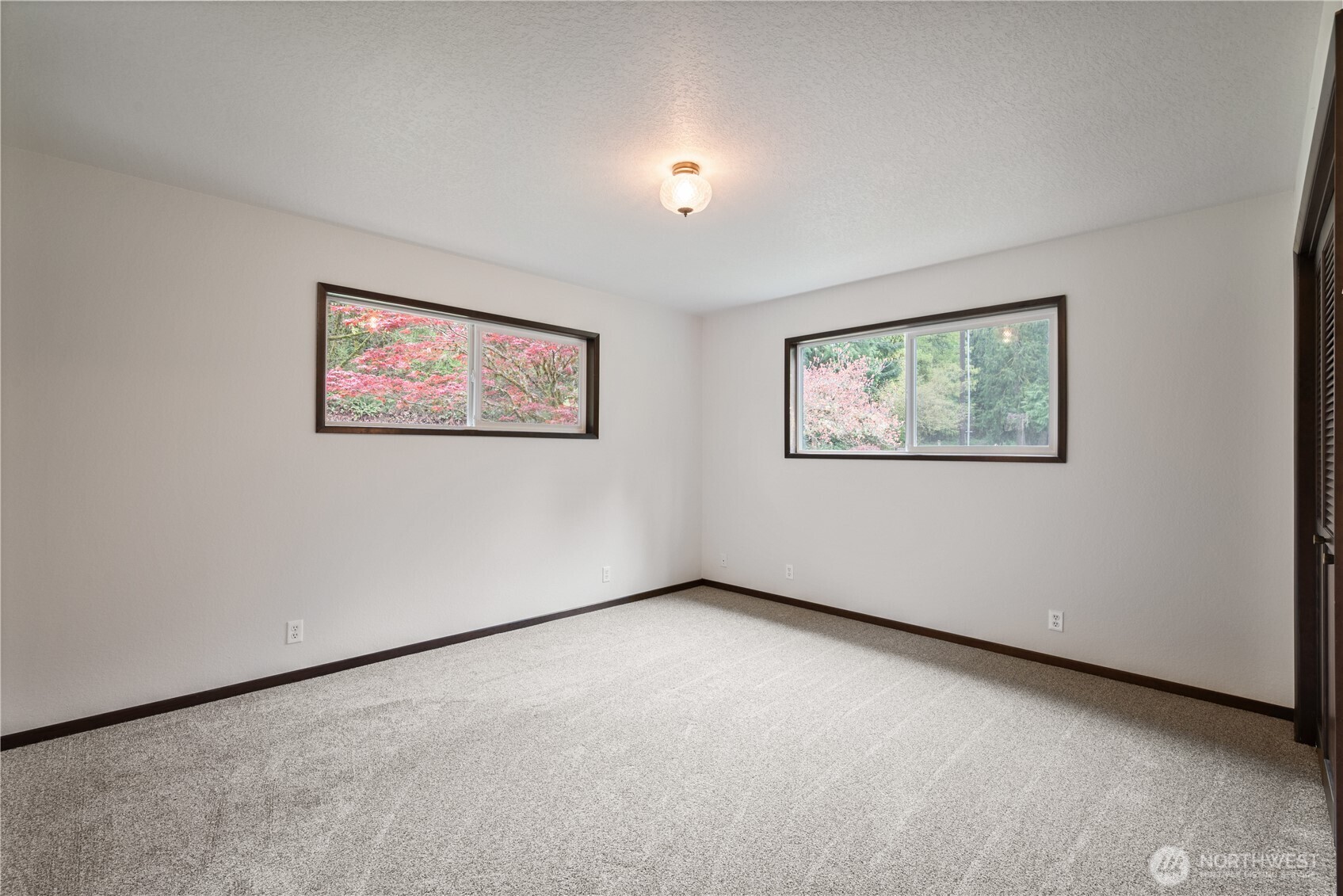 310 Tower Road , Castle Rock, WA 98611