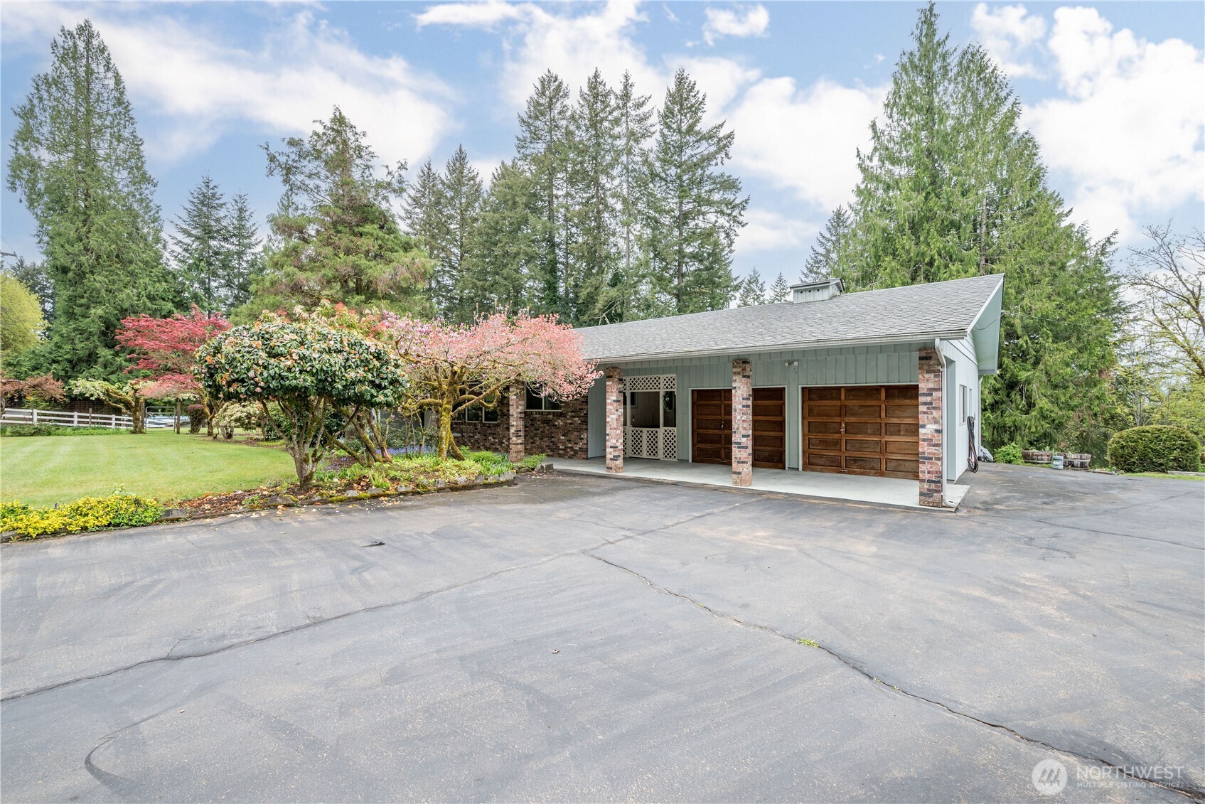 310 Tower Road , Castle Rock, WA 98611