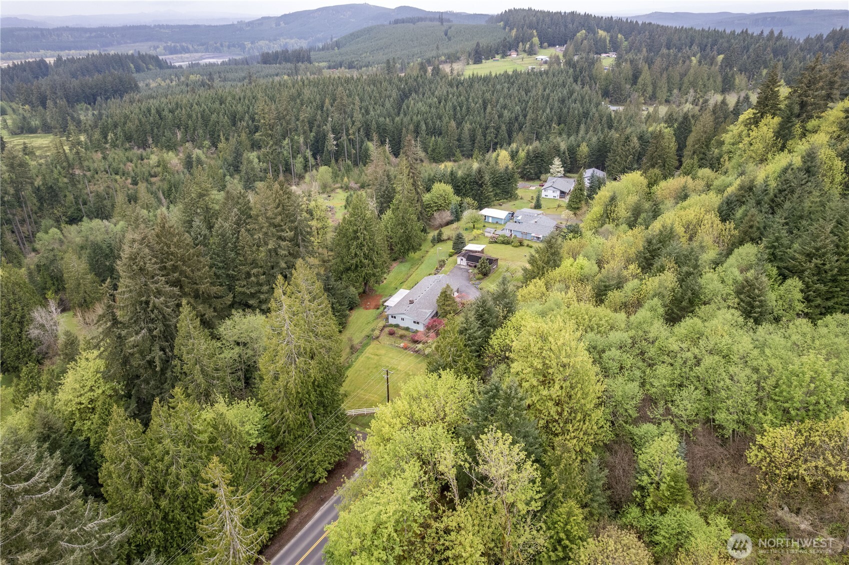 310 Tower Road , Castle Rock, WA 98611