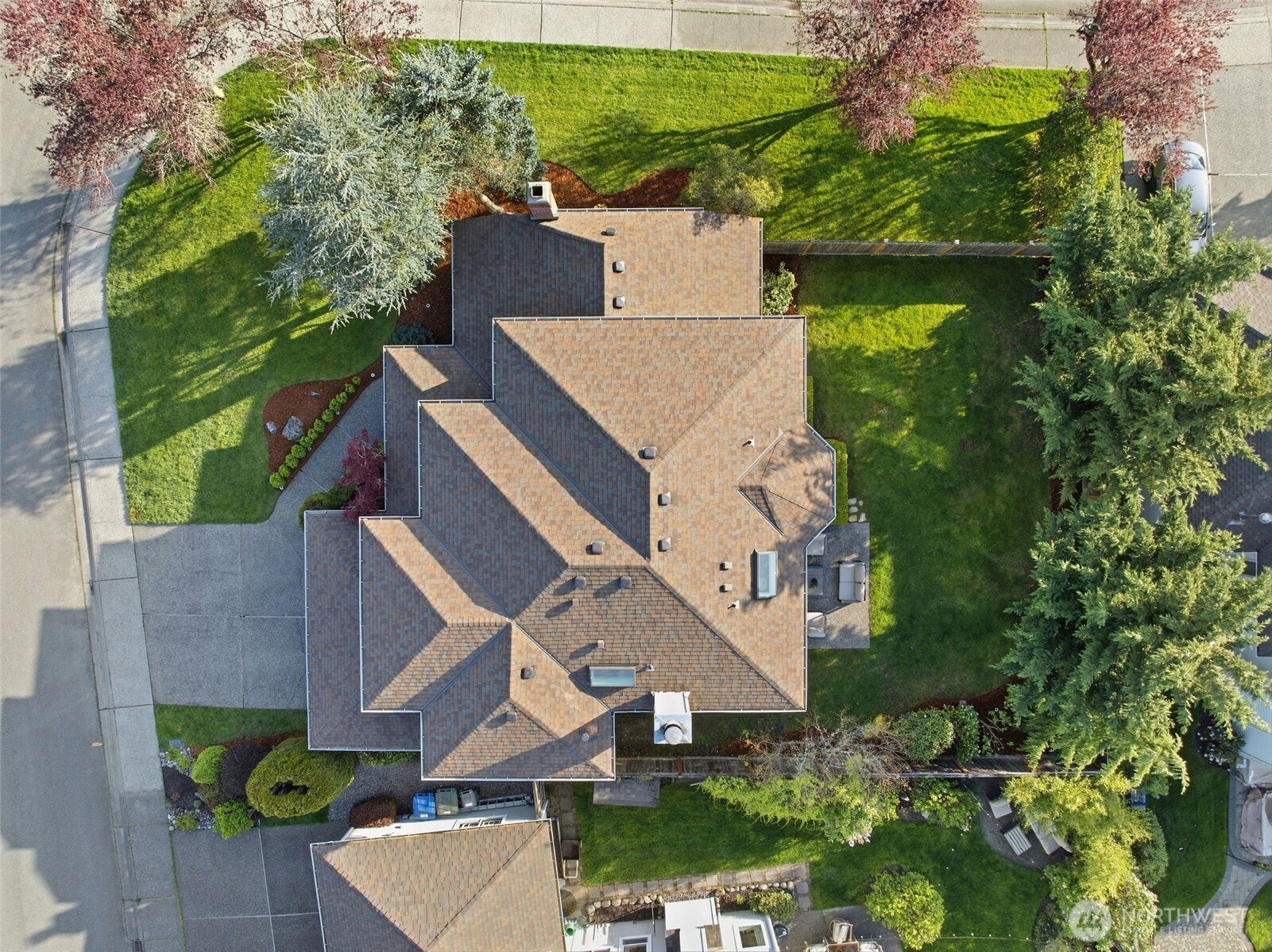 3435 214th Place SE, Sammamish, WA 98075