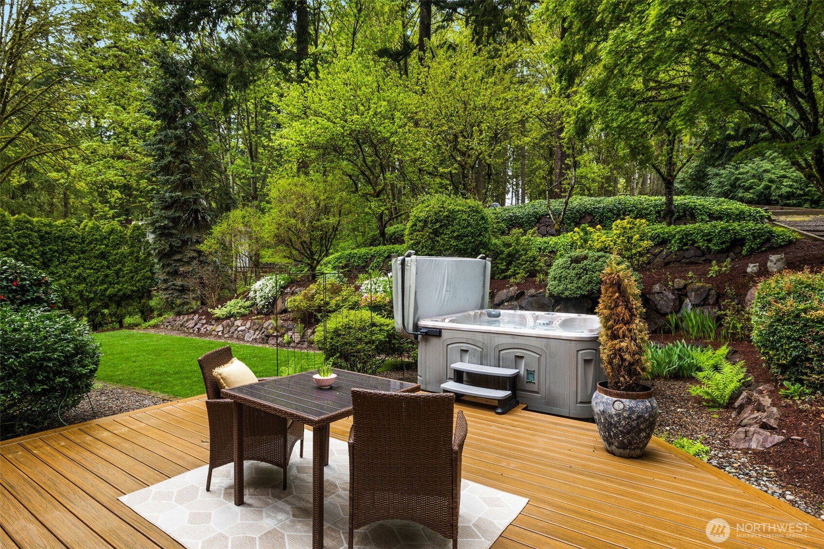 18316 NE 133rd Street , Redmond, WA 98052
